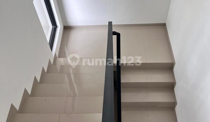 Rumah Murah 2 Lantai Siap Huni Bagus Shm Di Pondok Hijau 2