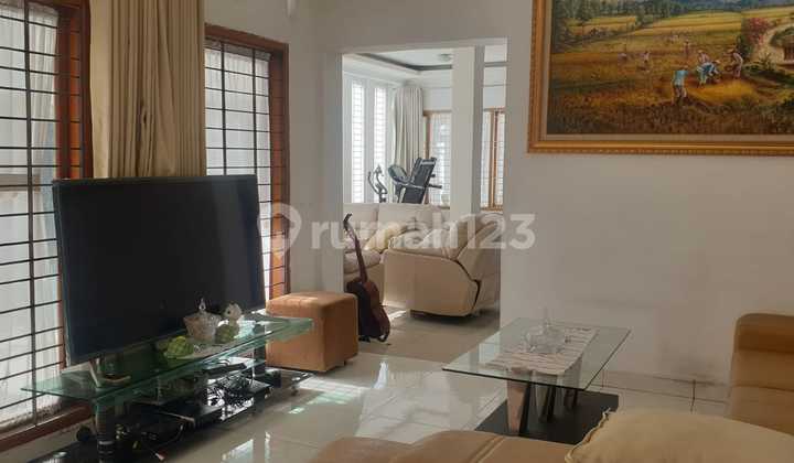 Rumah Murah 2 Lantai Siap Huni Bagus Shm Di Setiabudi Regency