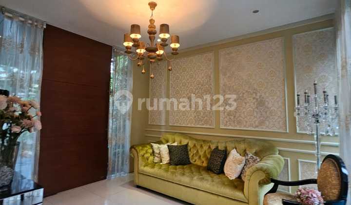 Rumah Murah Mewah 2 Lantai Semi Furnish + Kolam Renang Shm 