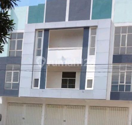 New 3-Story Shophouse Location West Surabaya Near Citraland and Pakuwon Mall 1