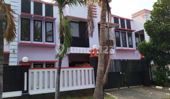 For Sale House In Taman Modern Cakung With Swimming Pool Foundation East Jakarta
