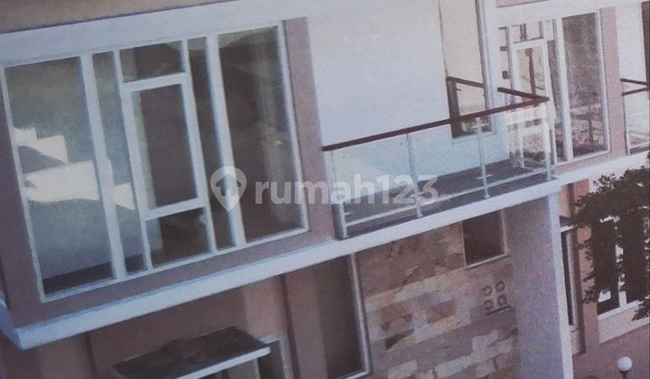 Rumah Baru Dekat Akses Tol.