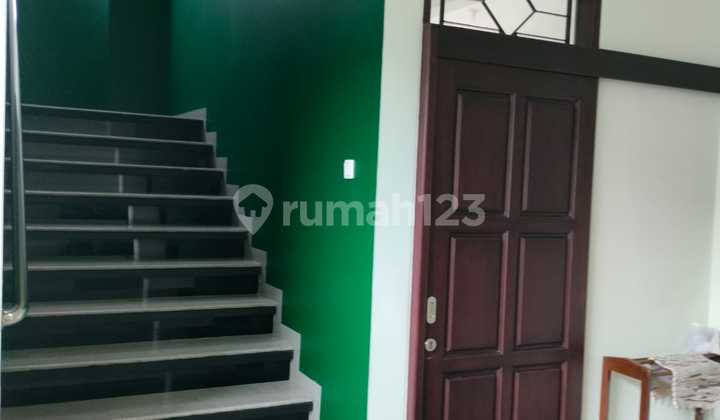 Rumah Bagus Di Jalan Kembar  2