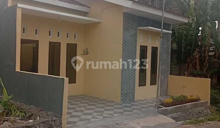Hanya 2 Unit !! Dijual Rumah Baru di Dekat Cluster Nusa Indah Dua Klipang