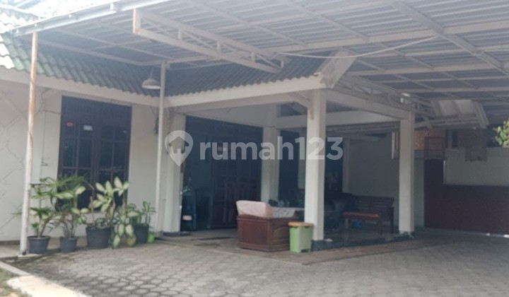 Rumah Cantik Hitung Tanah di Semarang Atas 2