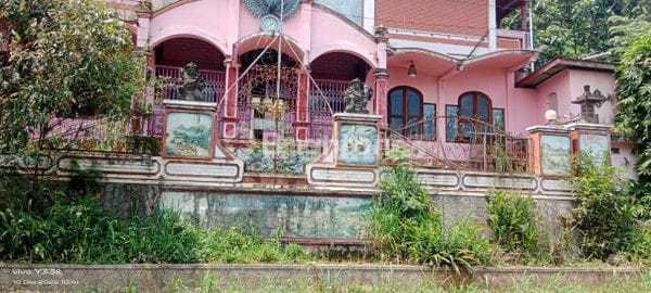 Rumah Cantik dengan Sentuhan Etnik di Daerah Pegunungan 2