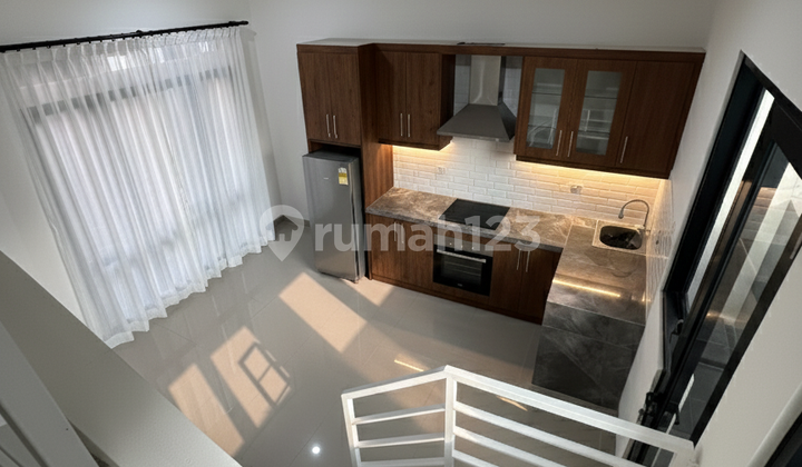 Rumah Murah Akses Motor Di Cempaka Putih 2 Lantai 2 Kamar Mandi 2