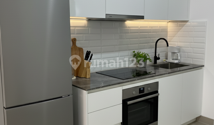 Affordable House Near Kuningan & Bni City Station Affordable House Near Kuningan & Bni City Station