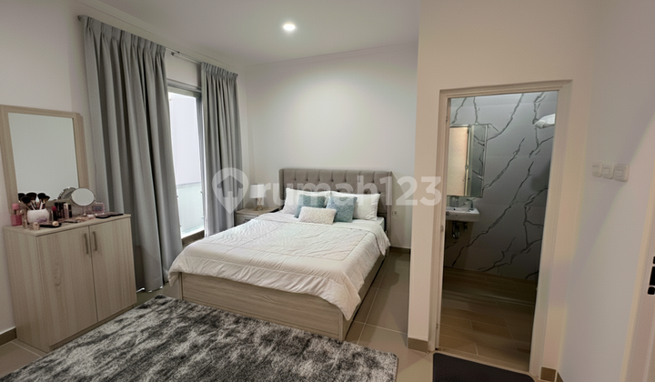 Affordable House in Tanjung Barat Near Station & Market 2