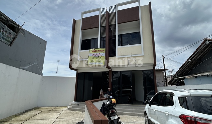 2-Story Shophouse Ready to Occupy in Kedung Halang, Bogor 1
