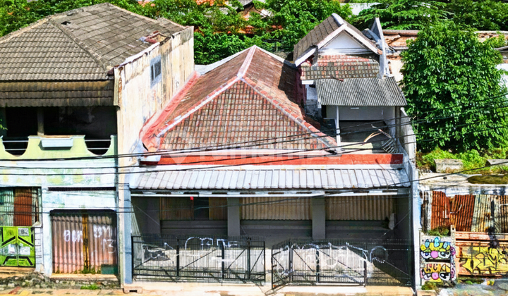 Ruko Disewa 1,5 lt pinggir jalan utama Jalan Panjang Kebon Jeruk Ruko Disewa 1,5 lt pinggir jalan utama Jalan Panjang Kebon Jeruk