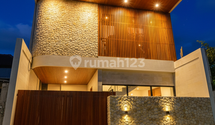 Villa 2BR Freehold Modern View Sawah Cepaka, Fully Furnished