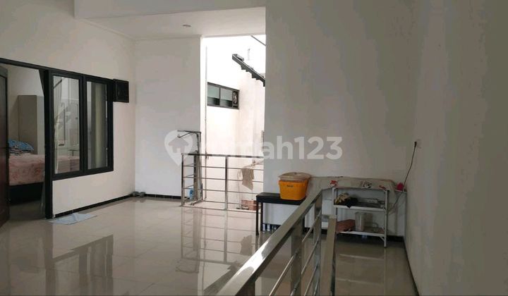 Rumah Siap Huni 2 Lantai . Jln Baruk Timur  2