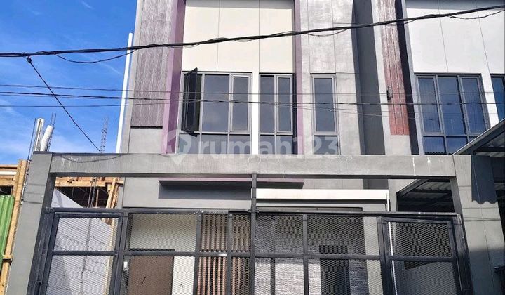 Dijual Rumah Baru Gress 2 Lantai . Siap Huni. Jl. Kalipiting 1