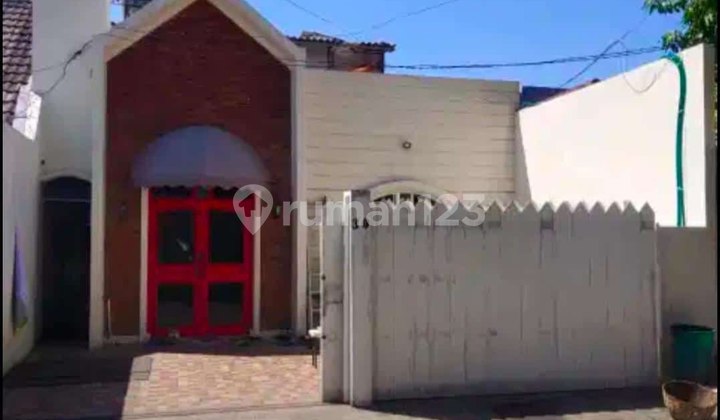 Semi-furnished Pondok Chandra House in Sidoarjo, strategic location near 2