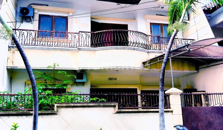 For Rent 2-Story Move-In Ready House. Dharmahusada Mas Surabaya
