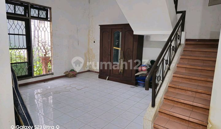 Dijual Murah Rumah 2 Lantai Dharmahusada Mas 2