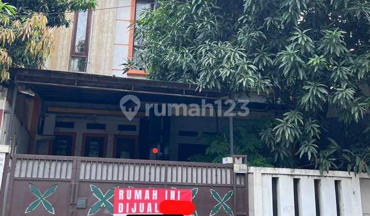 Rumah Full Furnished Dekat dengan Graha Raya Tangerang Selatan