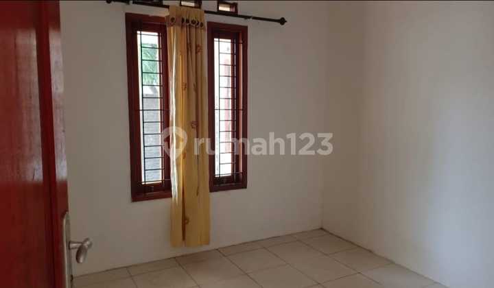 Rumah Dikomplek Larangan Indah Cileduk Tangerang 2