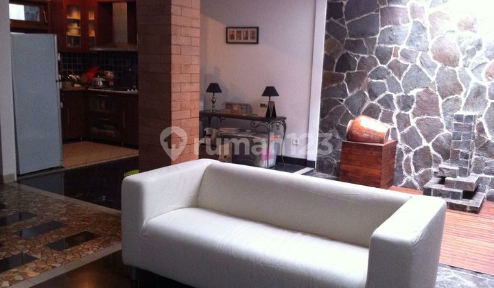 Rumah Dibintaro Jaya Tangerang Selatan 2