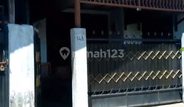 Strategic House in the Center of Jayapura City Strategic House in the Center of Jayapura City