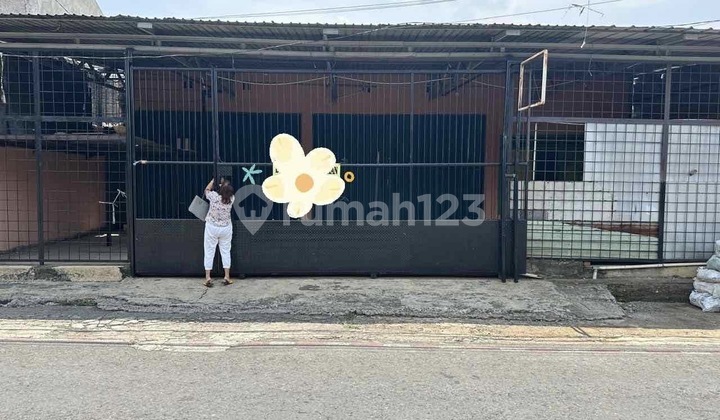 Dijual Cepat Kios Gandeng di Kebun Pedes