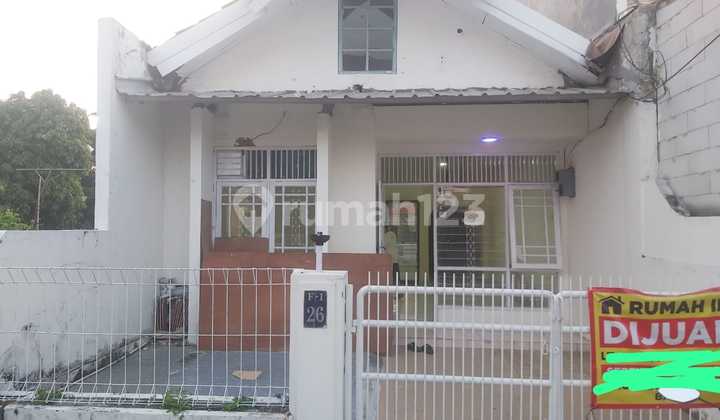 Dijual Rumah Strategis Dan Higenis Di Harapan Indah Kota Bekasi Dijual Rumah Strategis Dan Higenis Di Harapan Indah Kota Bekasi