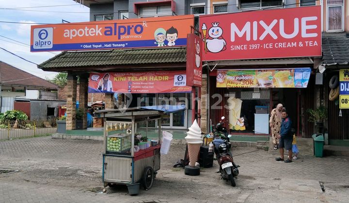 Dijual Dan Disewakan Ruko Di Bekasi Timur Regency Cocok Bangett Buat Usaha .kalau Mau Sewa 50 Jt Per Tahuan 