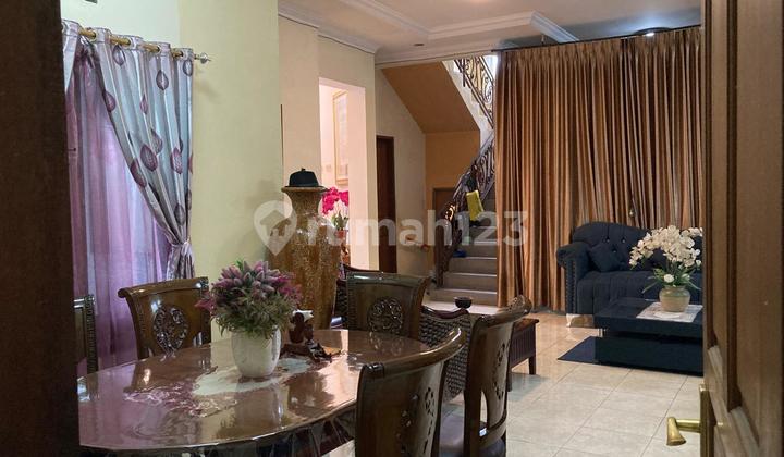 Dijual Rumah Modern dan Strategis di Kota Bekasi 2