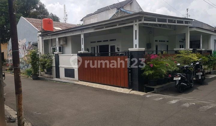 Dijual Rumah Di Bekasi Siap Huni Dan Strategis Dijual Rumah Di Bekasi Siap Huni Dan Strategis