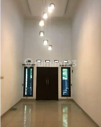 Dijual Rumah Strategis di Perumahan Permata Hijau Kota Bekasi 2