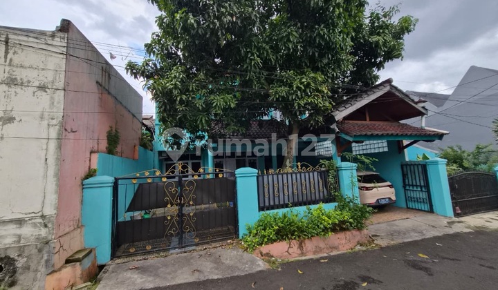 Turun Harga Rumah Dijual 2 Lantai Daerah Kota Depok