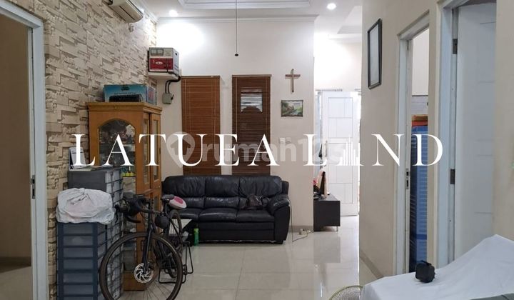 Dijual Rumah Strategis di Galaxy Bekasi 2