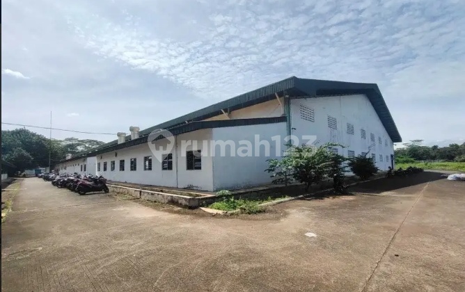 FOR SALE STRATEGIC WAREHOUSE IN SUBANG