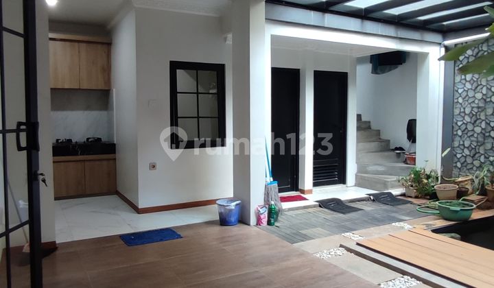DIJUAL RUMAH STRATEGIS DI PERUMAHAN MAHOGANY RESIDENCE DEPOK 2
