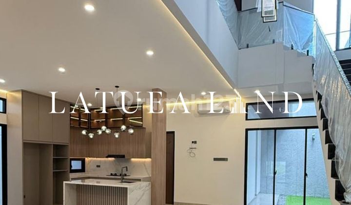 For Sale Luxury House in Lippo Cikarang Bekasi