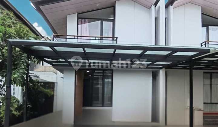 Dijual Rumah Cantik dengan Kolam Renang di Bsd City Dijual Rumah Cantik dengan Kolam Renang di Bsd City