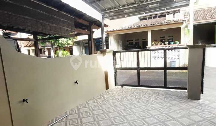 Rumah Cantik Dijual Full Renov di Vila Dago Pamulang, Tangerang Selatan Rumah Cantik Dijual Full Renov di Vila Dago Pamulang, Tangerang Selatan