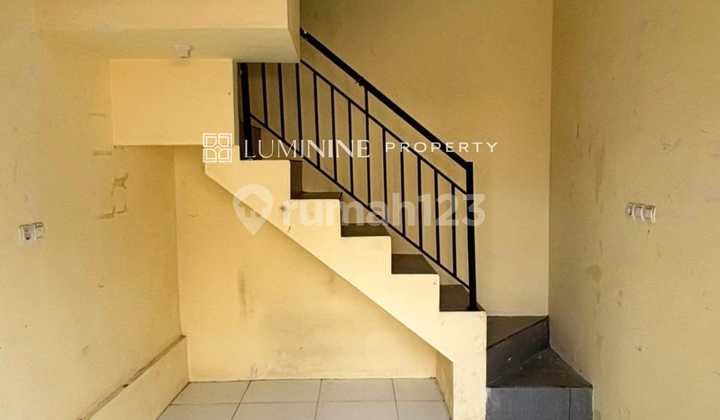 For Sale: Shop House on the Side of Setu Road, South Tangerang 2