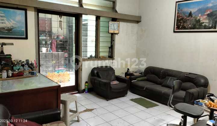 Rumah Di Kiaracondong, Bandung