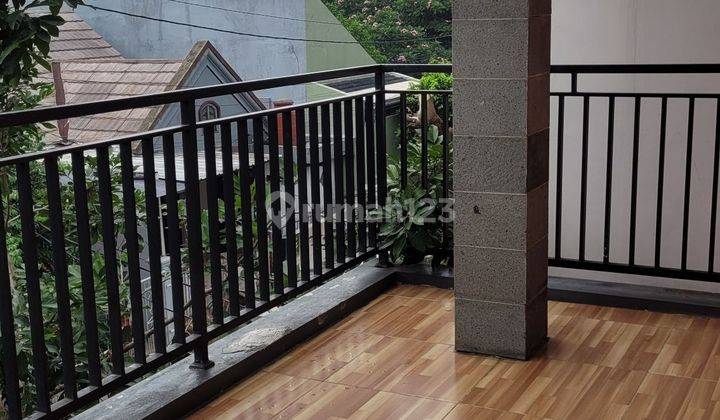 foto lainnya rumah 2 lantai di jatijajar