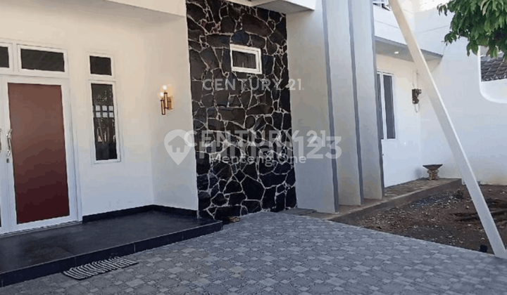 Rumah Bebas Banjir dan Dekat Stasiun di Pondok Kopi 2