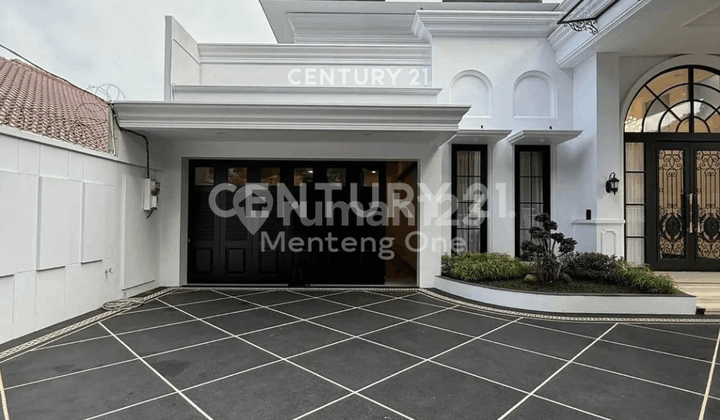 American Classic Brand New House in Menteng