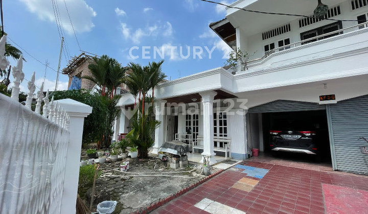 Rumah Classic Nyaman Dekat Mall Mkg,Moi, Arta Gdg.