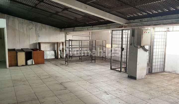 Ruko Gandeng untuk Usaha Daerah Roxy Jakarta Pusat