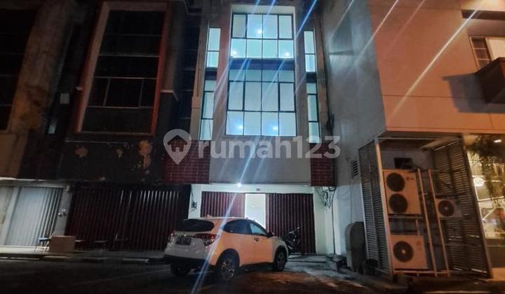 Cheap Shop House in the City Center of Bahu Mall Complex Manado 2