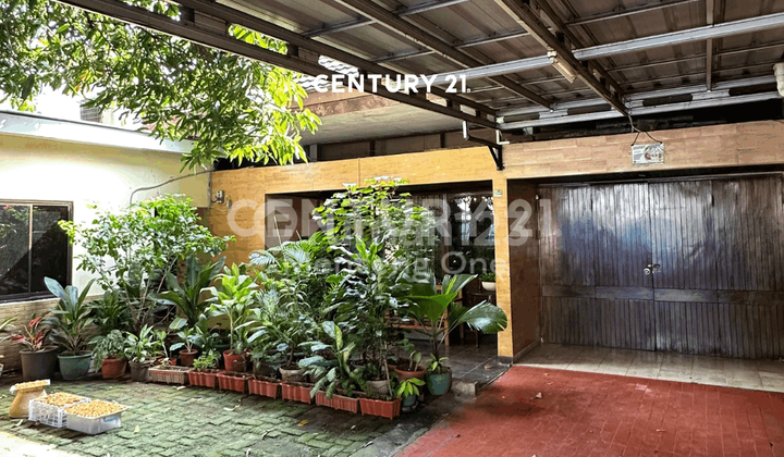 Menteng House Ideal for Residence and Business