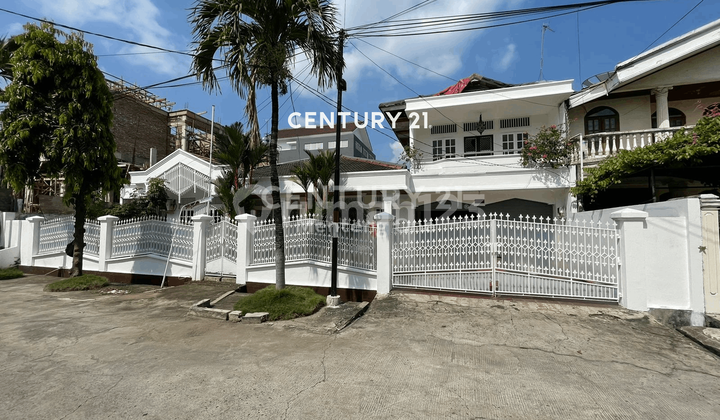 Spacious 2-Story House in Kelapa Gading Permai