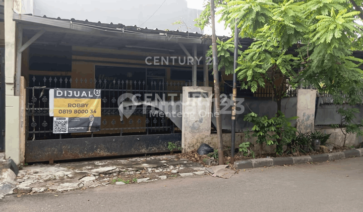 Rumah Tinggal Hitung Tanah Hook di Jakarta Barat Rumah Tinggal Hitung Tanah Hook di Jakarta Barat