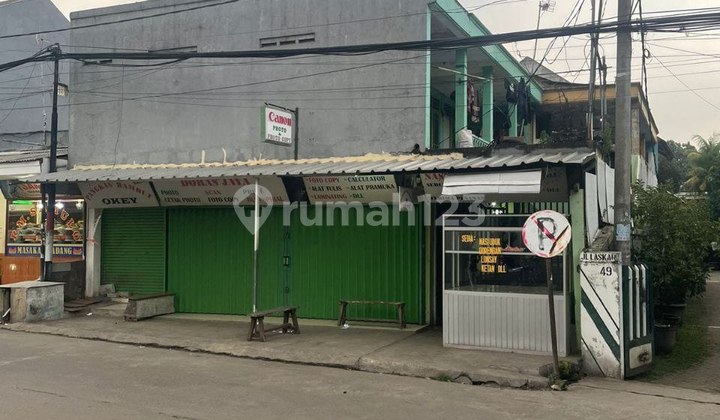 For Sale 2 Shophouses &amp; 10-Door Rental Units Behind Former Pakuwon Mall